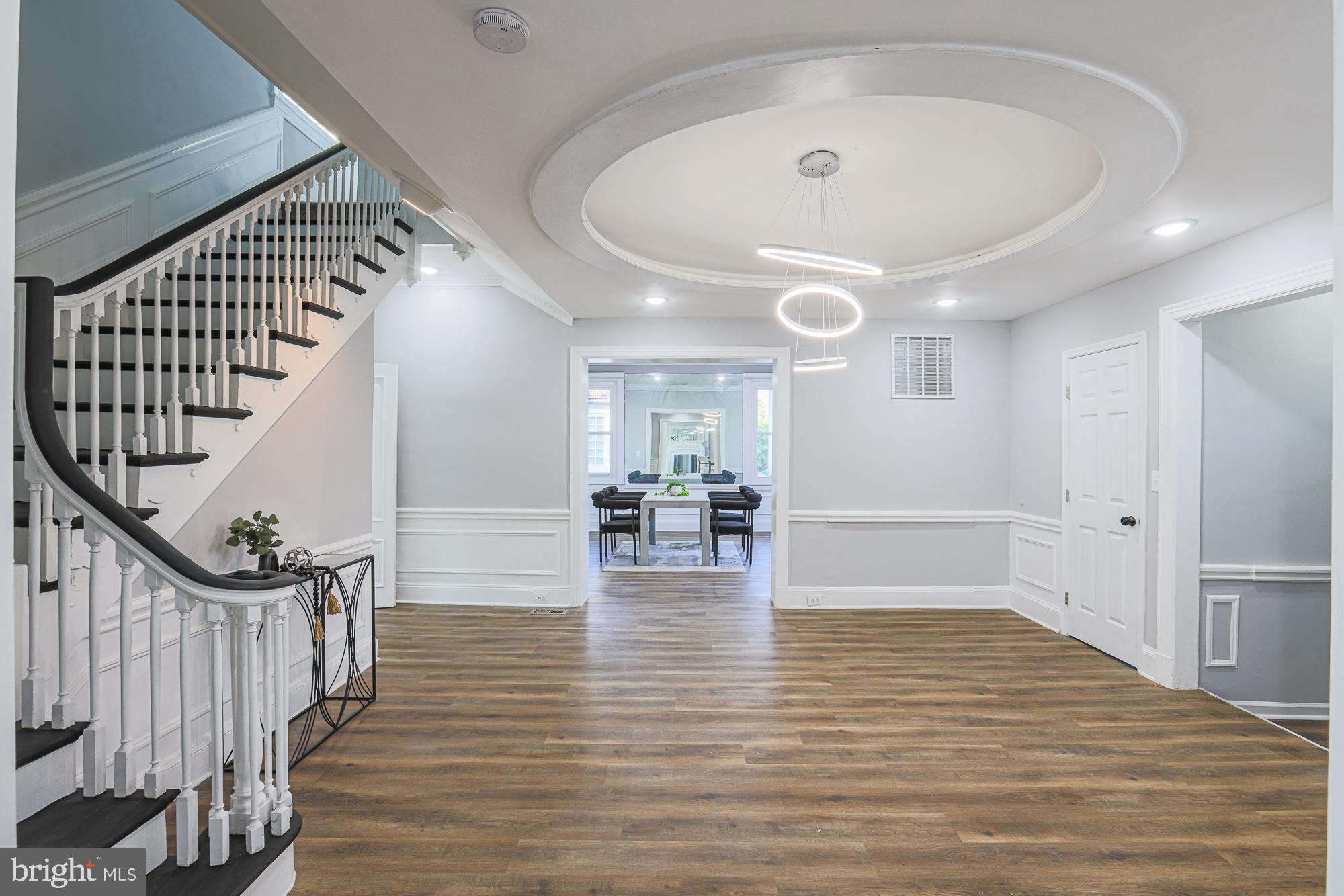 2606 Queen Anne Road Baltimore, MD 21216 - Photo 17 of 92 Elegant foyer with modern design elements.