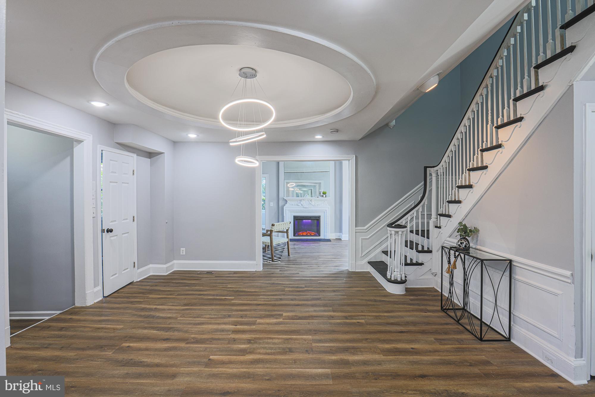 2606 Queen Anne Road Baltimore, MD 21216 - Photo 30 of 92 Elegant foyer with modern design elements.