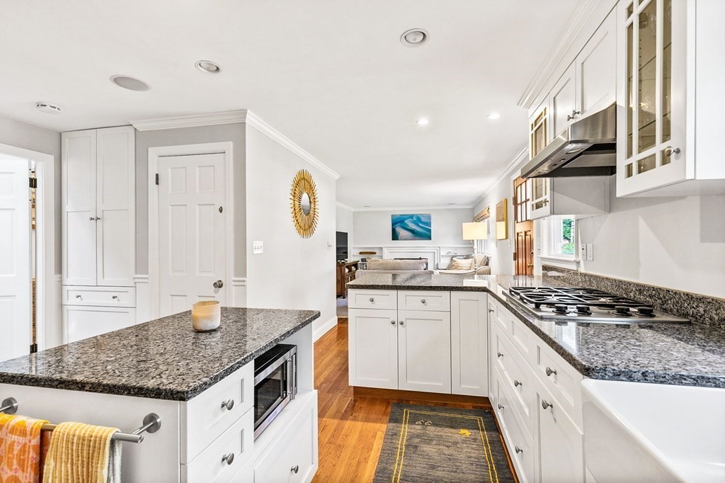 3 Marshall Road Hingham, MA 02043 - Photo 13 of 40 Gallery Image 13