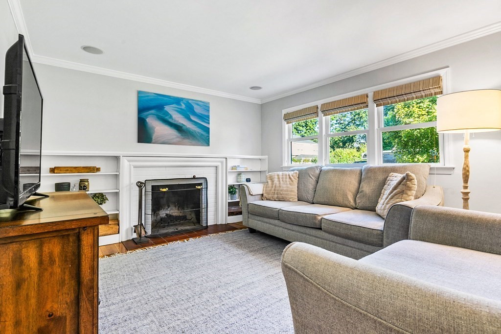 3 Marshall Road Hingham, MA 02043 - Photo 18 of 40 Gallery Image 18