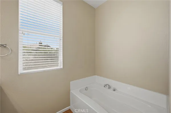$549,900 | 33911 Wagon Train Drive, Wildomar, CA 92595