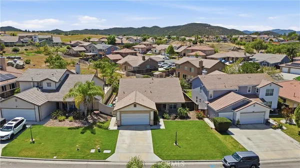 $549,900 | 33911 Wagon Train Drive, Wildomar, CA 92595