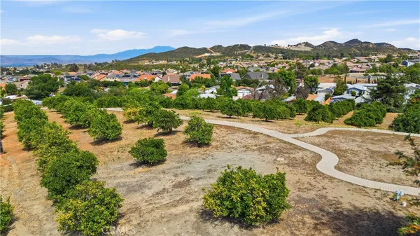 $549,900 | 33911 Wagon Train Drive, Wildomar, CA 92595