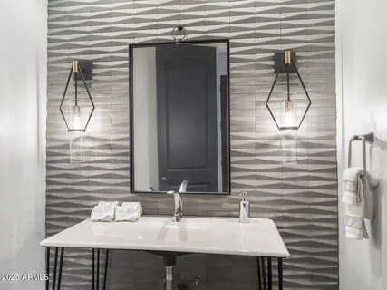 $3,500,000 | 9290 East Thompson Peak Parkway, Unit 142, Scottsdale, AZ 85255