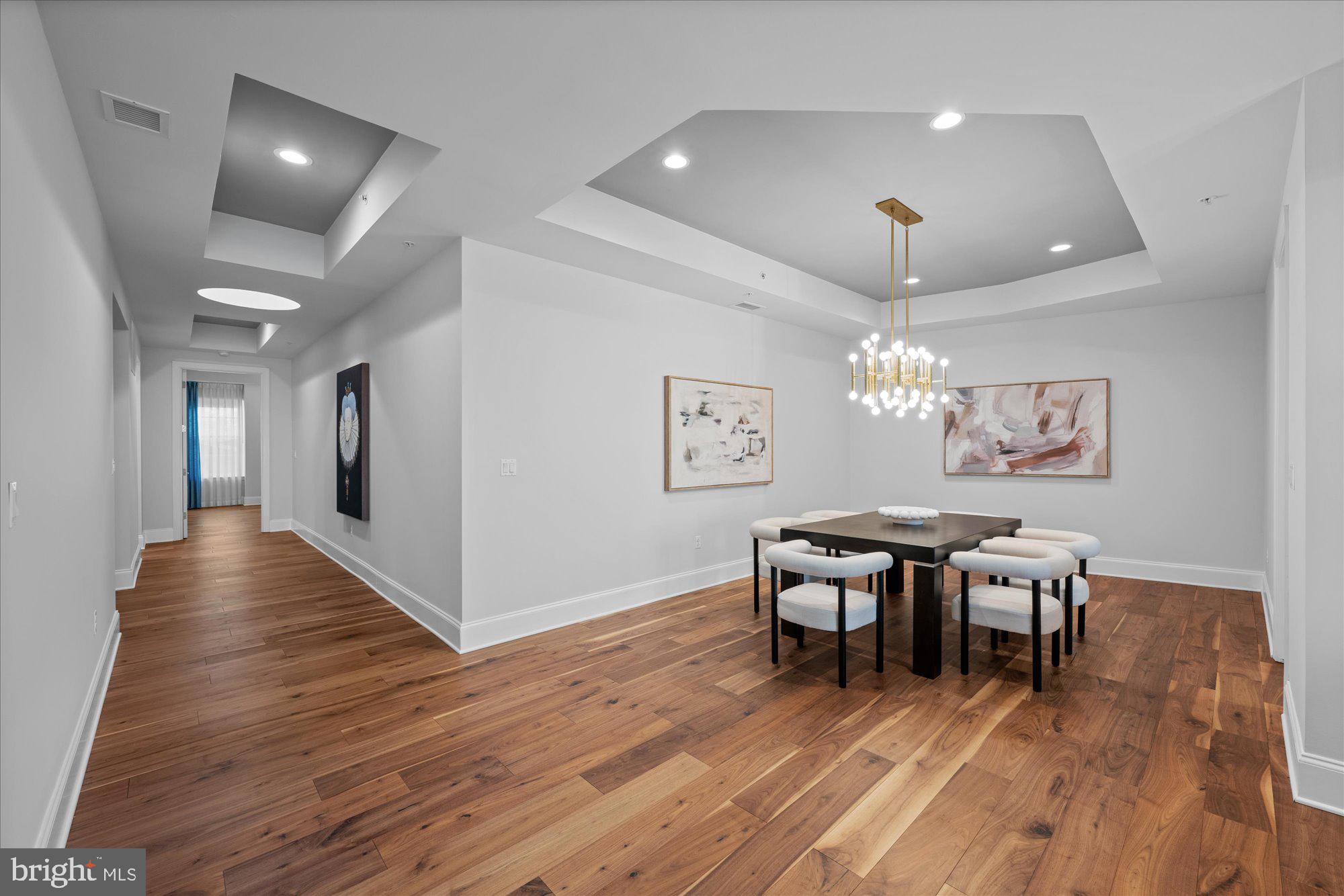 8121 River Road, Unit 423 Bethesda, MD 20817 - Photo 27 of 79 Expansive Dining Area
