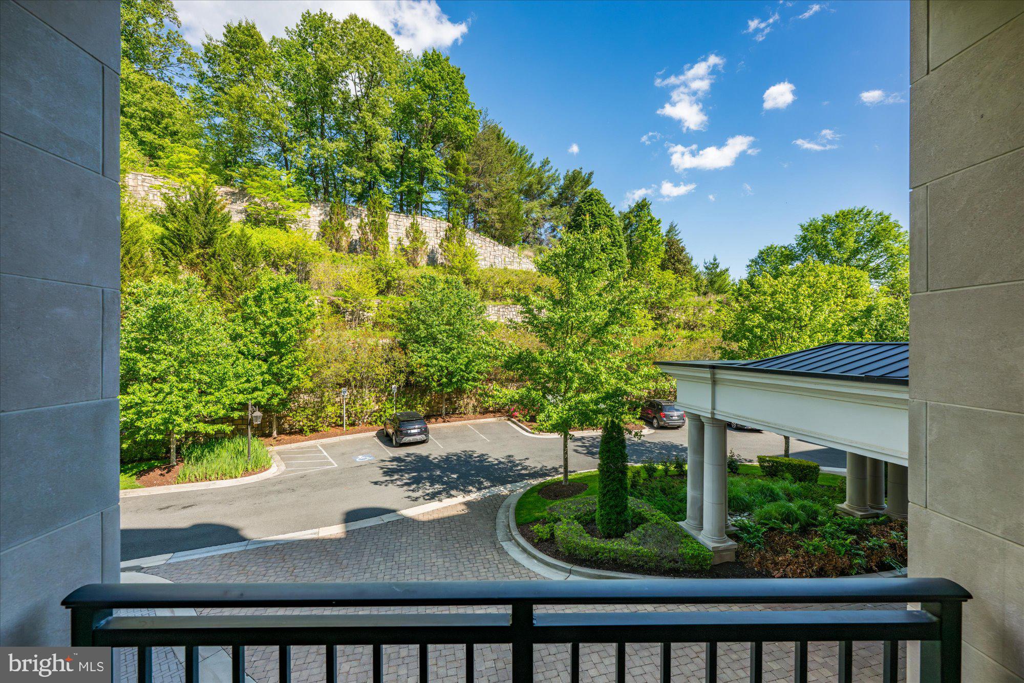 8121 River Road, Unit 423 Bethesda, MD 20817 - Photo 51 of 79