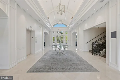 $1,990,000 | 8121 River Road, Unit 423, Bethesda, MD 20817