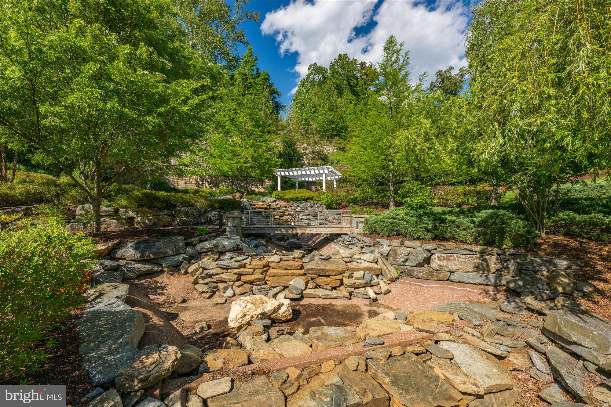 8121 River Road, Unit 423 Bethesda, MD 20817 - Photo 76 of 79
