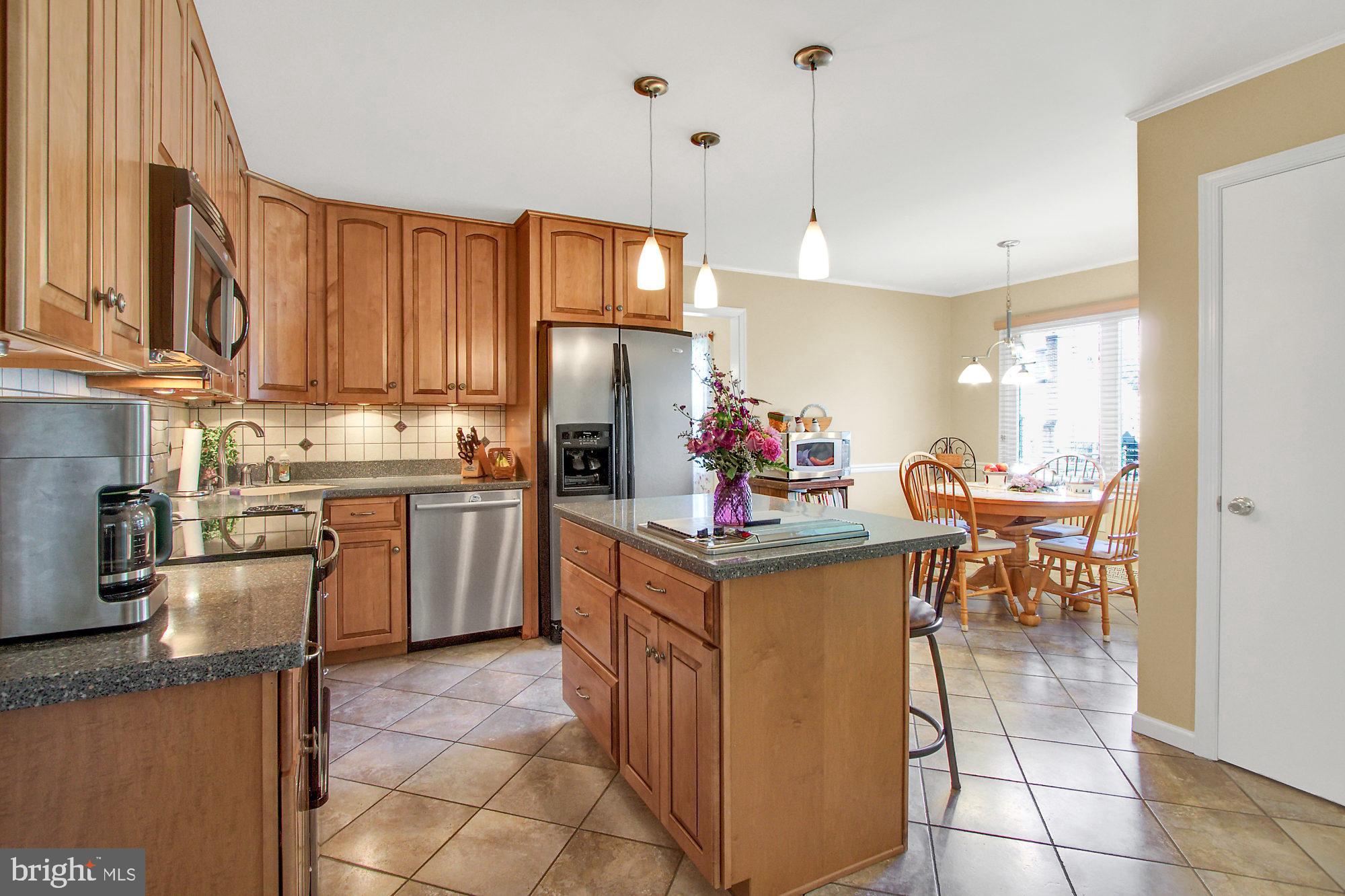827 Broadcasting Road Reading, PA 19610 - Photo 8 of 28 Gallery Image 8