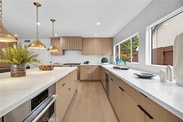 $3,200,000 | 1789 Kinglet Court, Costa Mesa, CA 92626