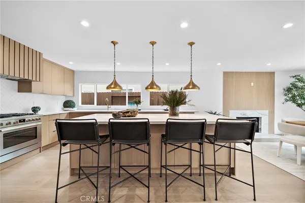 $3,200,000 | 1789 Kinglet Court, Costa Mesa, CA 92626