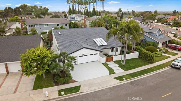 $3,200,000 | 1789 Kinglet Court, Costa Mesa, CA 92626
