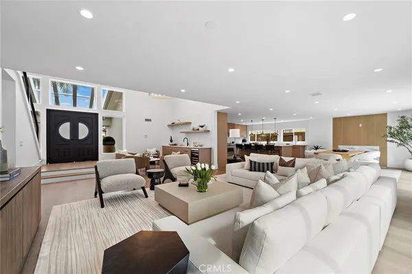 $3,200,000 | 1789 Kinglet Court, Costa Mesa, CA 92626