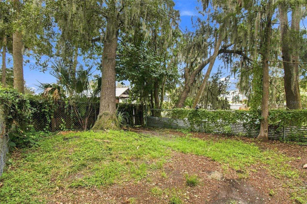 11301 Sylvan Green Lane Riverview, FL 33569 - Photo 17 of 28 Gallery Image 17