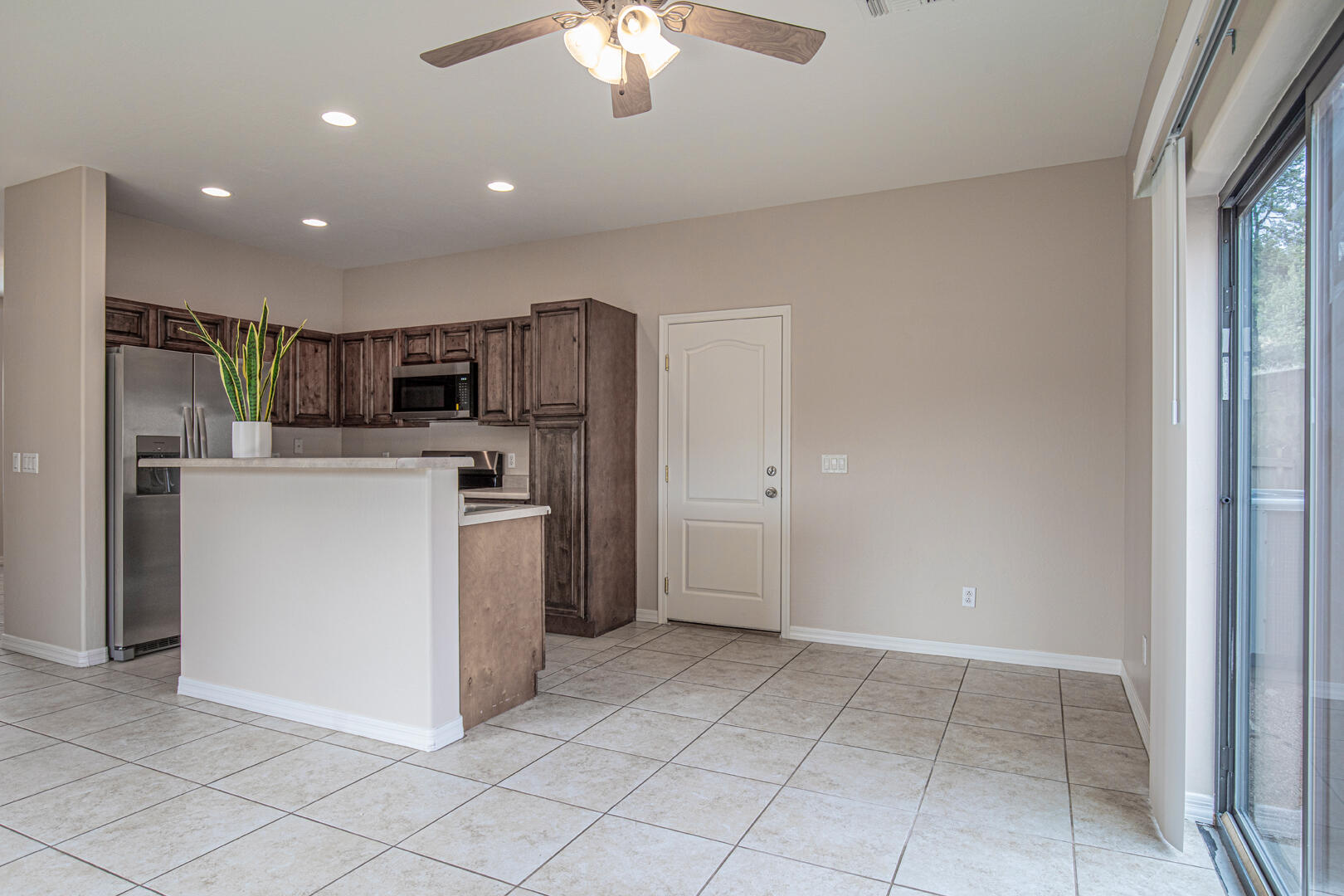 308 West Frontier Street, Unit D Payson, AZ 85541 - Photo 13 of 35 034.jpg