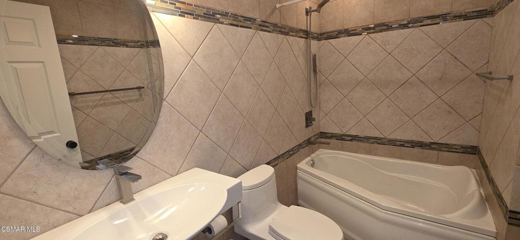 143 Timber Road Thousand Oaks, CA 91320 - Photo 8 of 9 Gallery Image 8