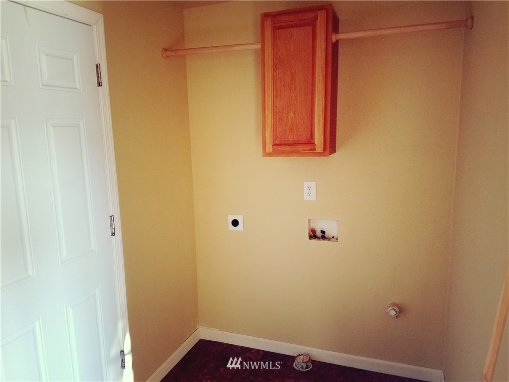 9228 Applegate Loop Southwest Rochester, WA 98579 - Photo 21 of 24