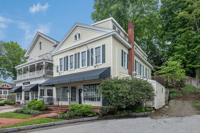 $795,000 | 3 Essex Square, Essex, CT 06426