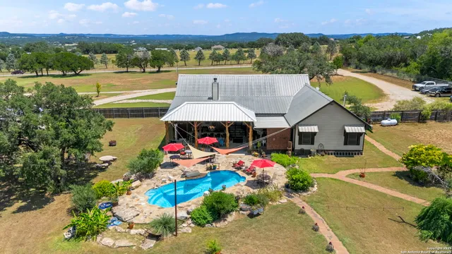 $2,800,000 | 117 Lagniappe L, Bandera, TX 78003