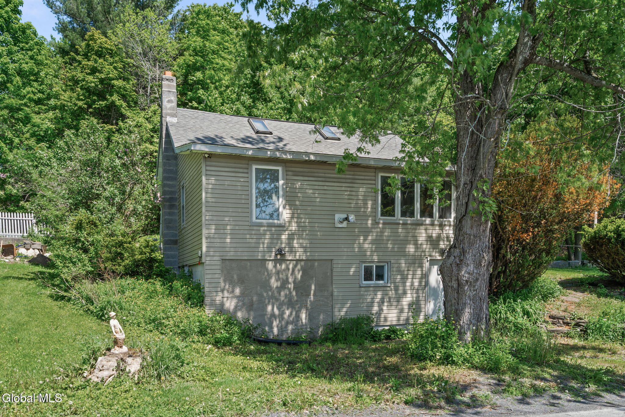 262 Lake Road Berne, NY 12023 - Photo 6 of 38 3-web-or-mls-262-lake-rd