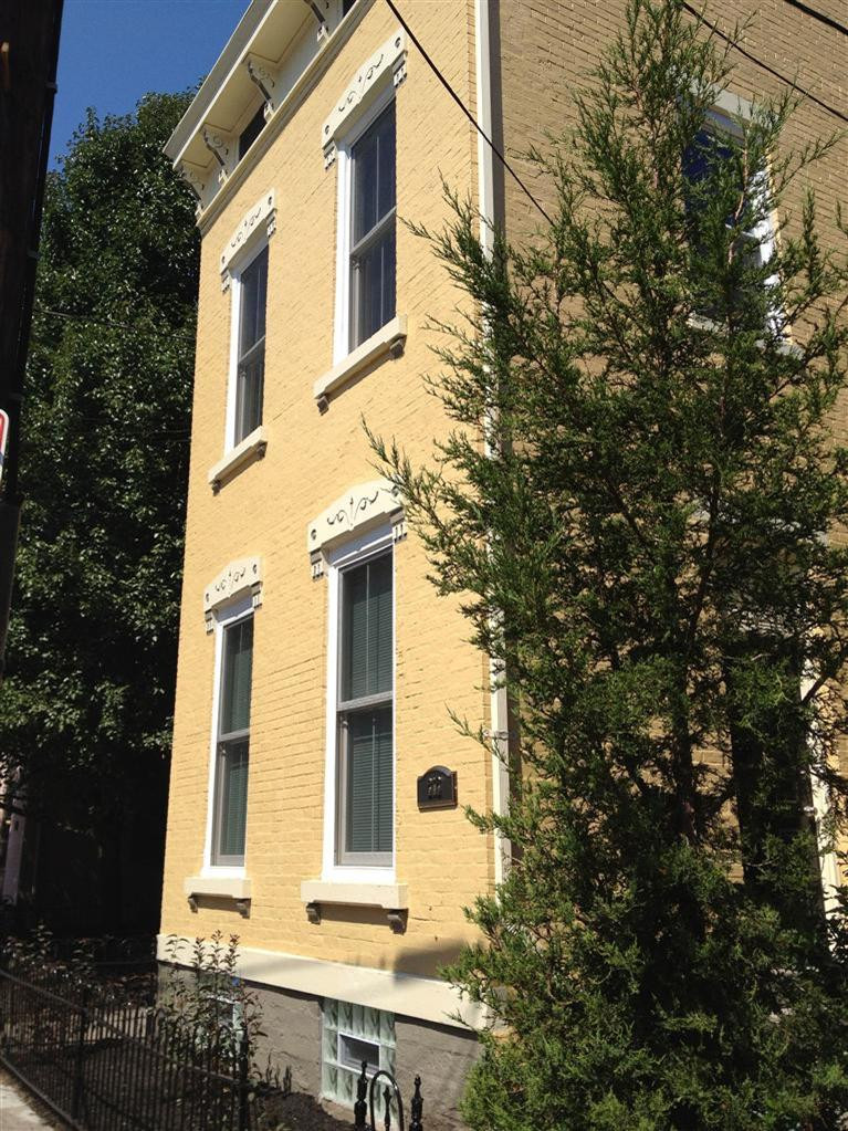 212 West 6th Street, Unit 1 Covington, KY 41011 - Photo 1 of 12