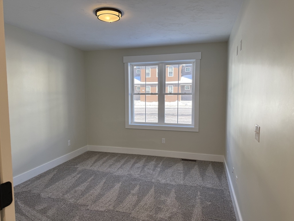 480 Wareham Street, Unit 31 Middleboro, MA 02346 - Photo 11 of 15