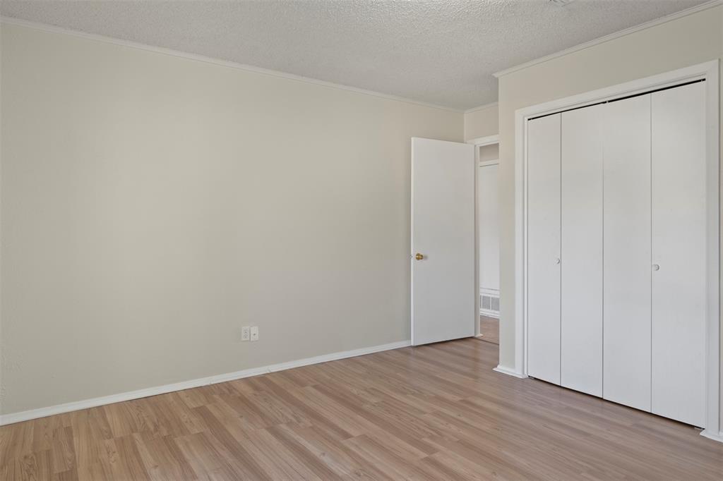 3718 West Rochelle Road Irving, TX 75062 - Photo 4 of 29 a view of an empty room