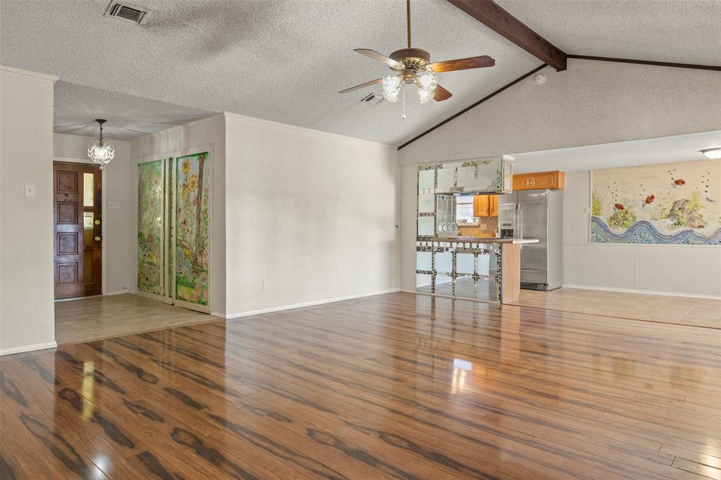 3718 West Rochelle Road Irving, TX 75062 - Photo 7 of 29