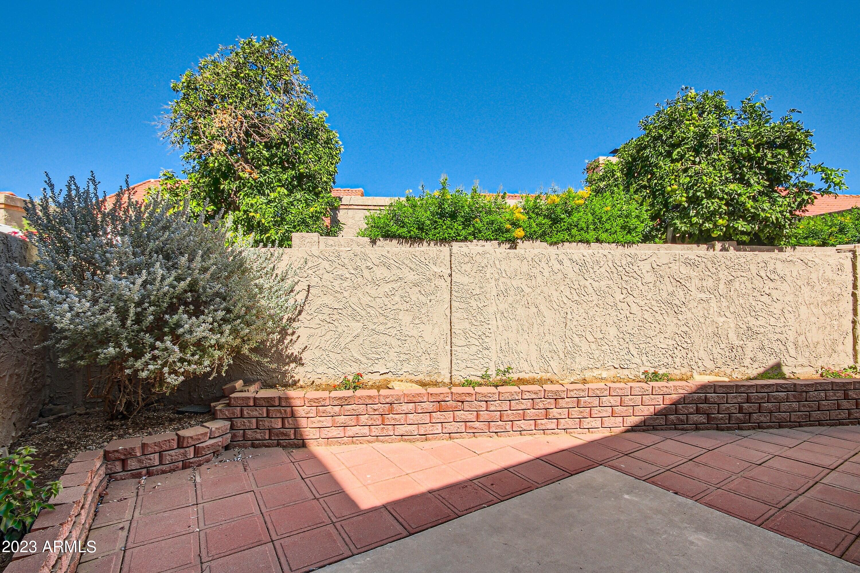 4032 East Bloomfield Road Phoenix, AZ 85032 - Photo 25 of 32 28 Patio