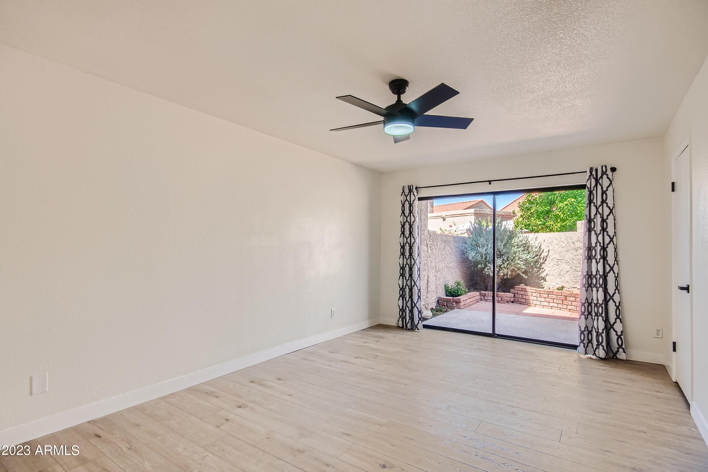 4032 East Bloomfield Road Phoenix, AZ 85032 - Photo 8 of 32 17 Primary Bedroom