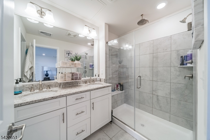 26 Colgate Drive Morristown, NJ 07960 - Photo 19 of 30
