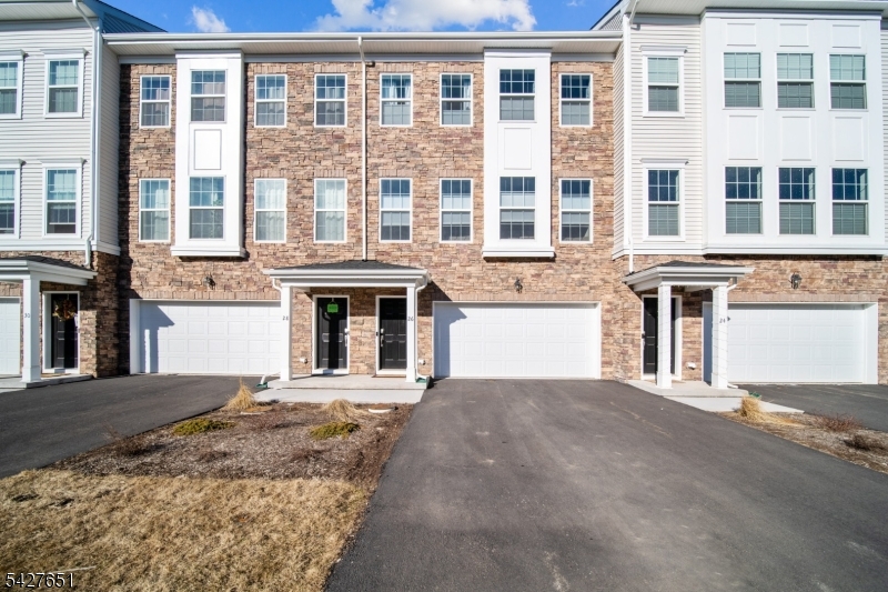 26 Colgate Drive Morristown, NJ 07960 - Photo 2 of 30