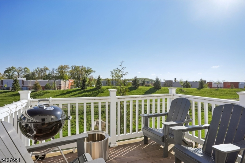 26 Colgate Drive Morristown, NJ 07960 - Photo 22 of 30