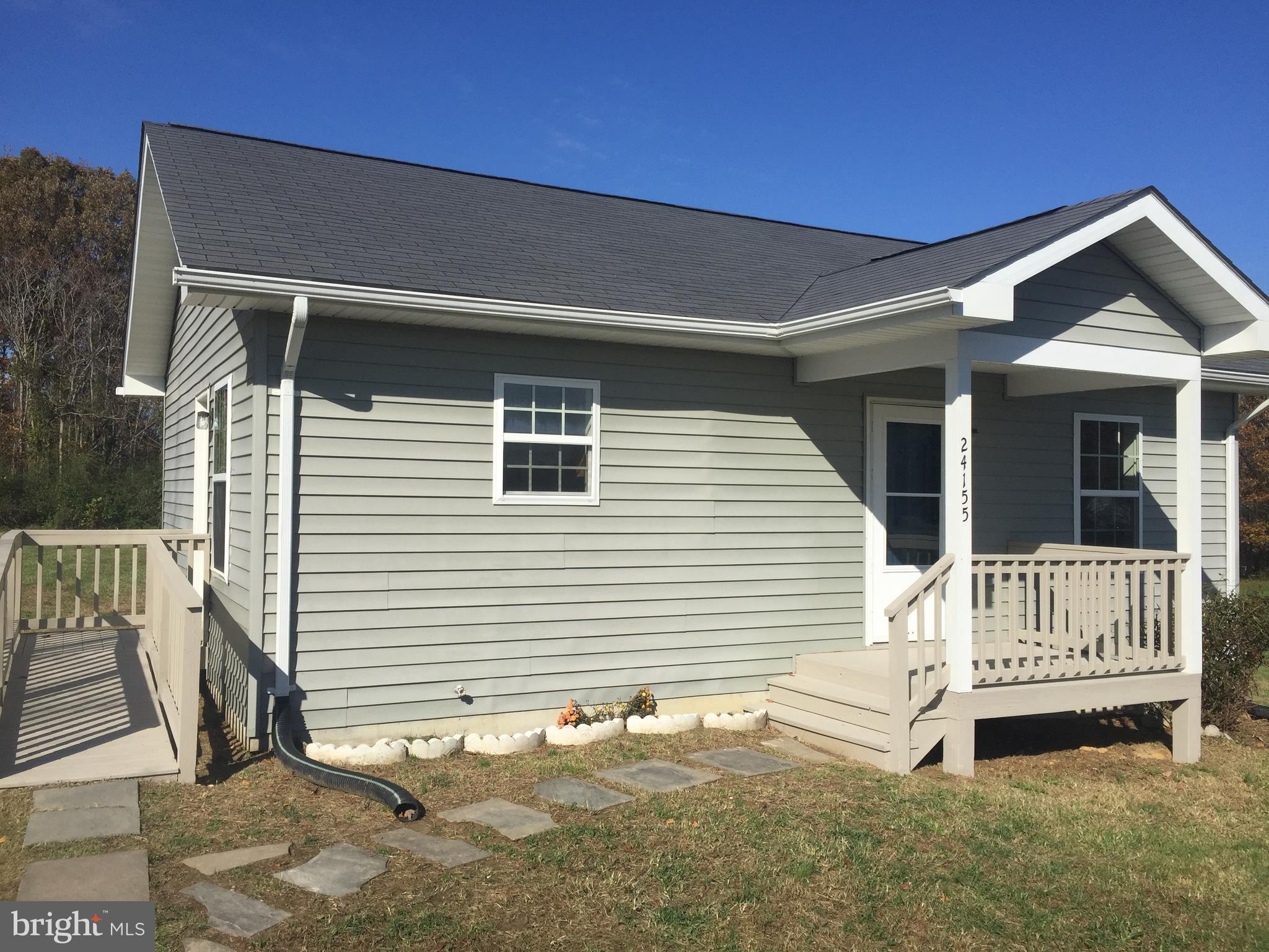 24155 Revercomb Road Lignum, VA 22726 - Photo 2 of 12 LOW MAINTENANCE VINYL SIDING