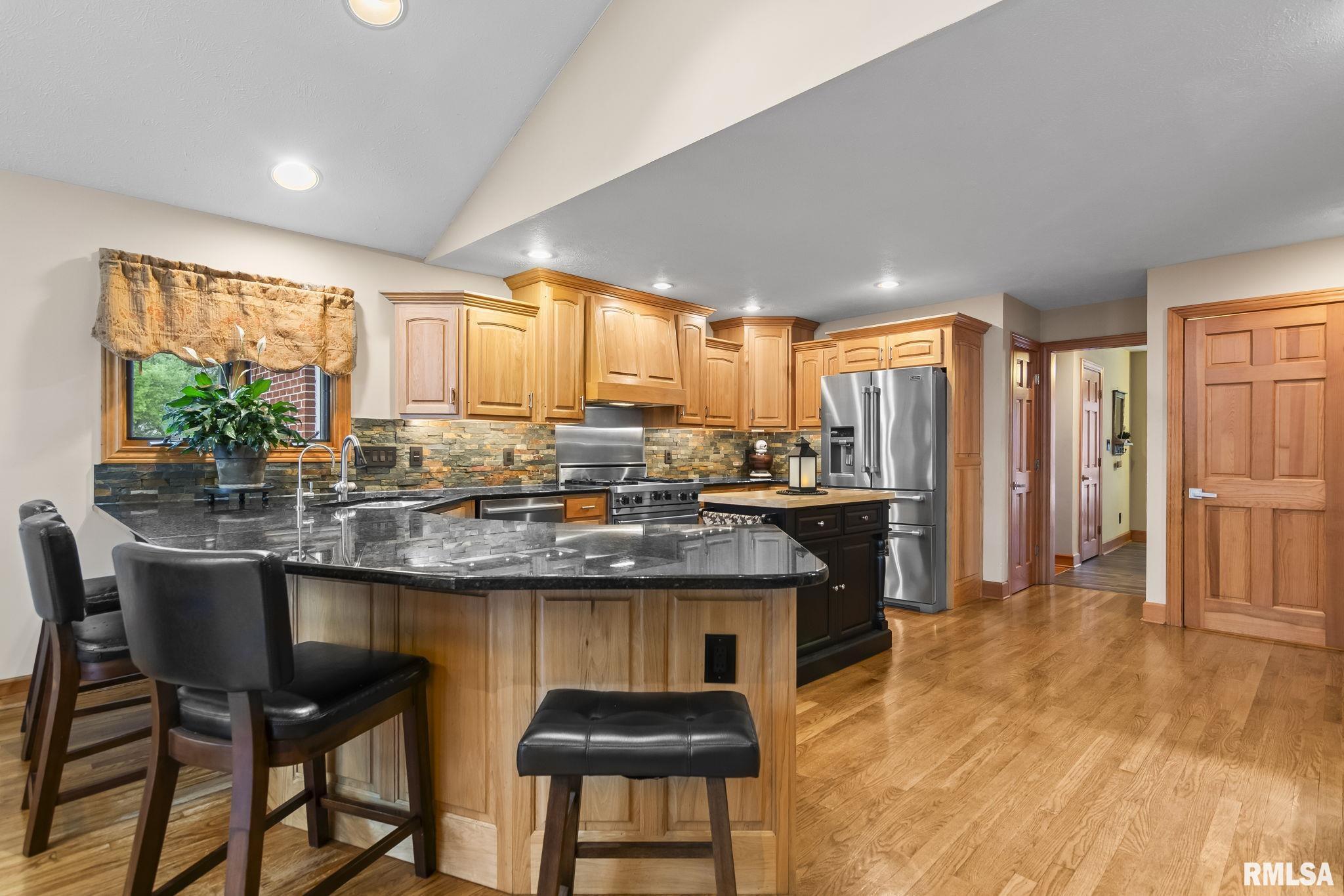 180 East Hazel Dell Lane Springfield, IL 62712 - Photo 11 of 45