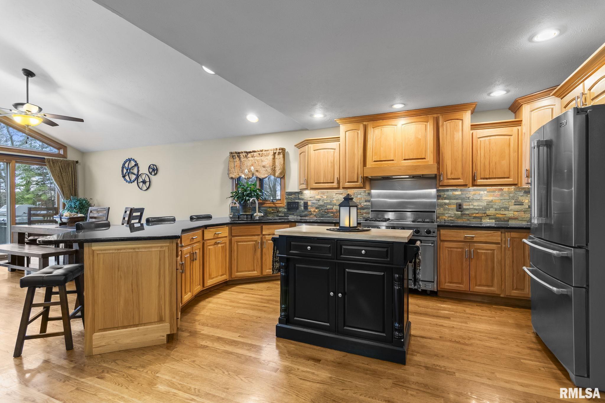 180 East Hazel Dell Lane Springfield, IL 62712 - Photo 14 of 45