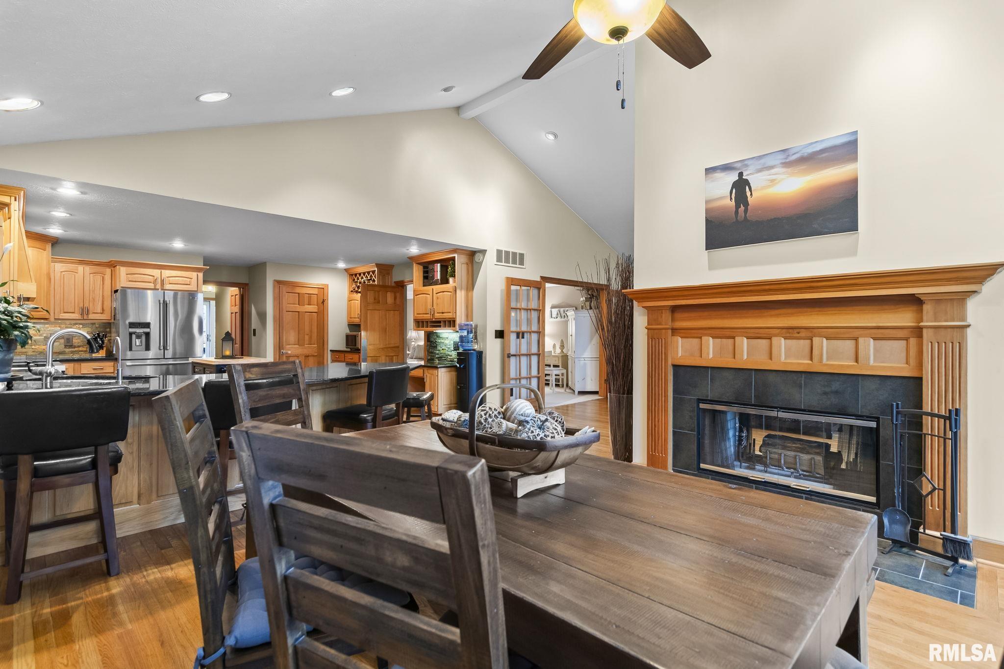 180 East Hazel Dell Lane Springfield, IL 62712 - Photo 17 of 45