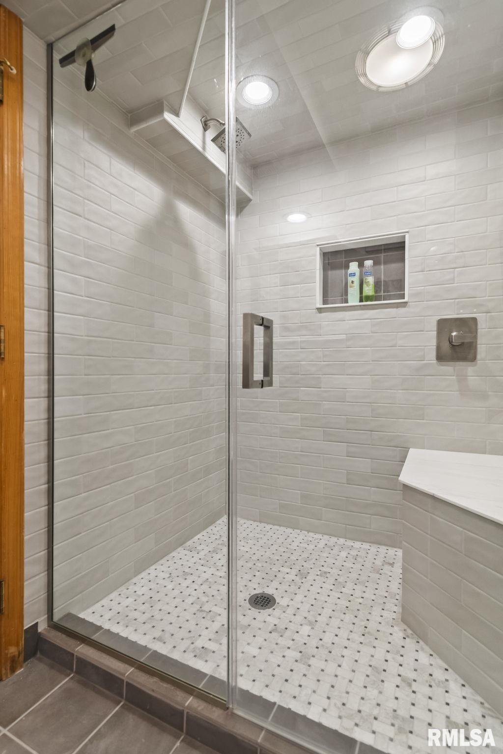 180 East Hazel Dell Lane Springfield, IL 62712 - Photo 37 of 45