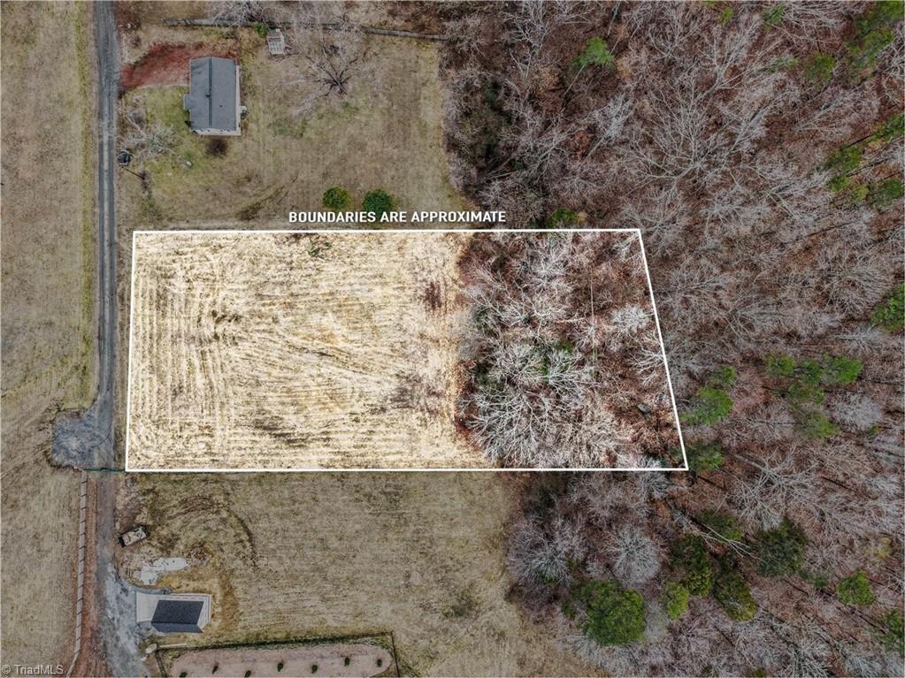 312 Plemmons Road, Split Lot B.