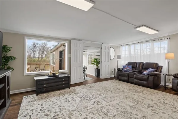 $275,000 | 8126 Blacks Bluff Road Southwest, Cave Spring, GA 30124