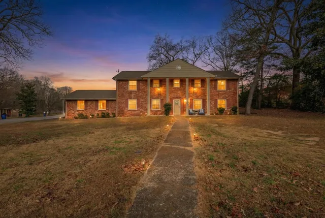 $349,900 | 4535 Lake Haven Drive, Chattanooga, TN 37416