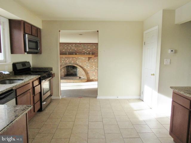 512 West Evesham Road Glendora, NJ 08029 - Photo 10 of 18