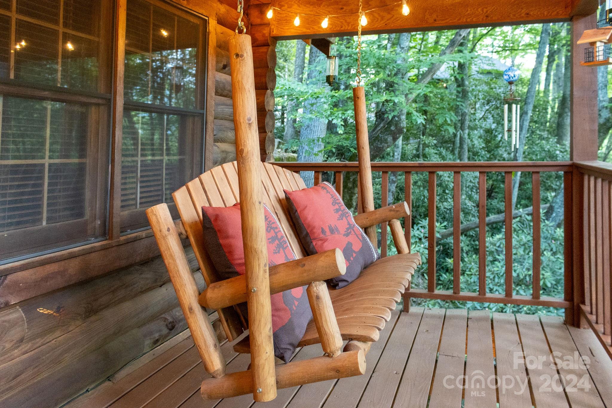 274 Hemlock Road Banner Elk, NC 28604 - Photo 25 of 46 a view of balcony with furniture