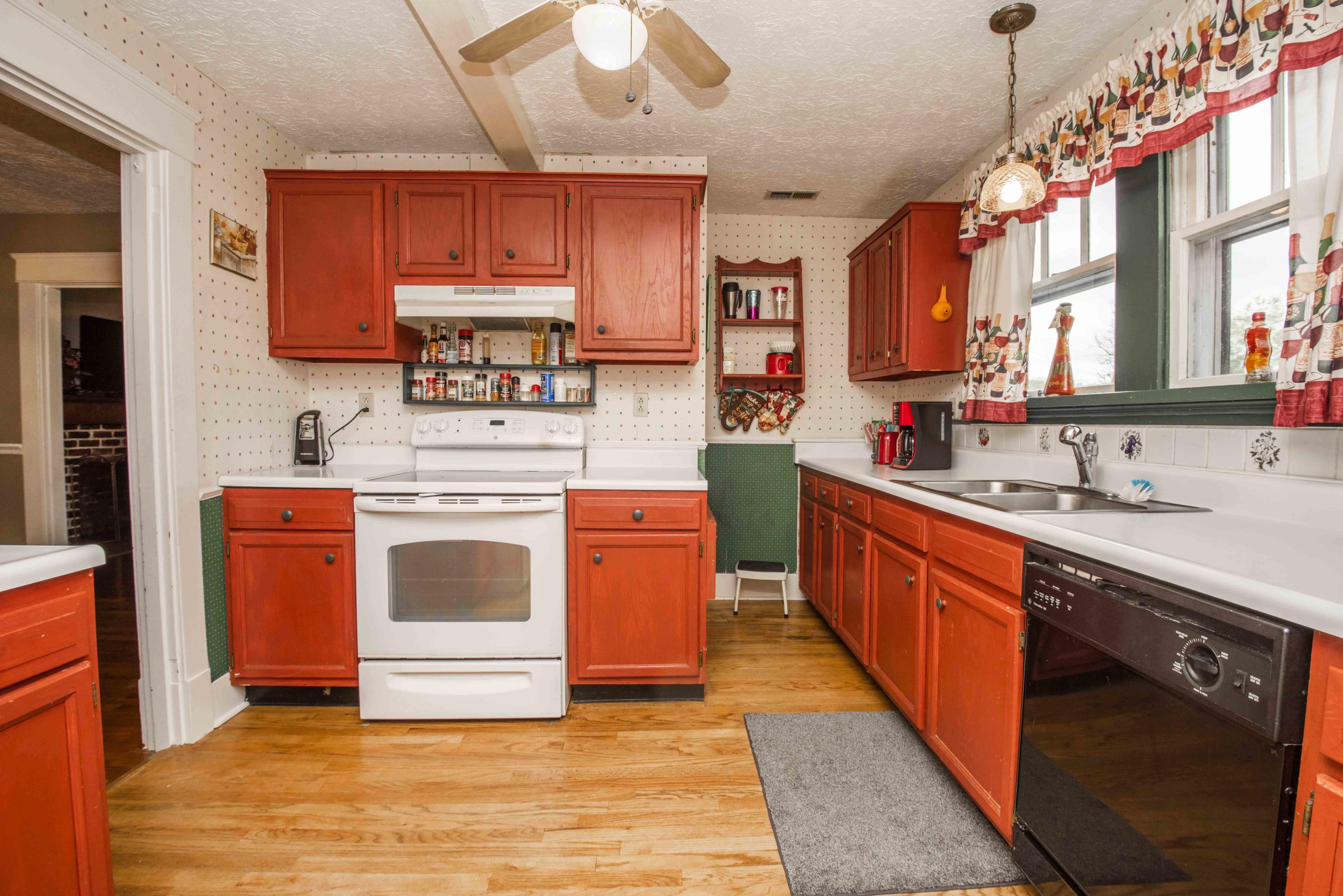 1147 Indian Ridge Road Blaine, TN 37709 - Photo 3 of 27 kitchen 2_1