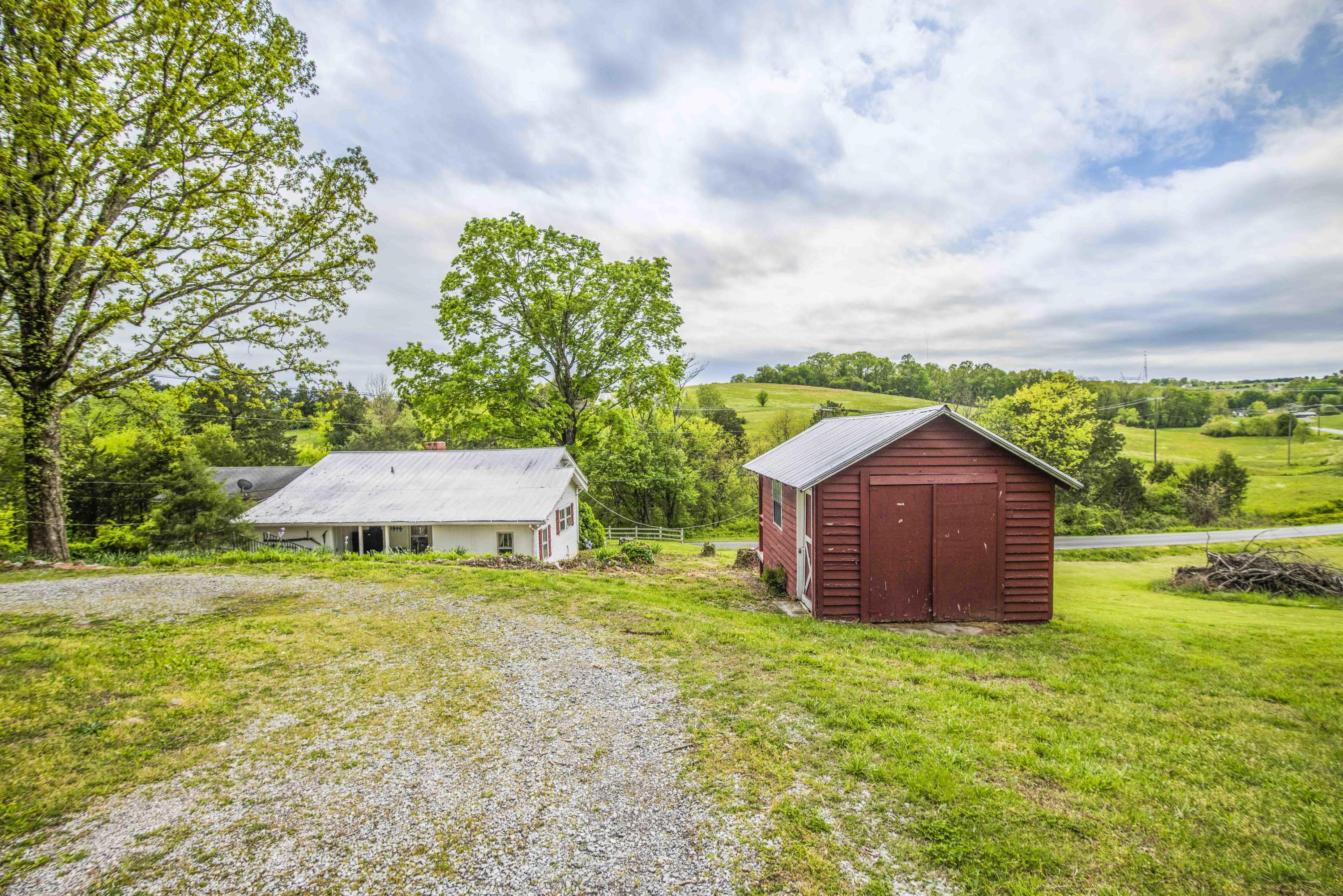 1147 Indian Ridge Road Blaine, TN 37709 - Photo 21 of 27 yard 6_1