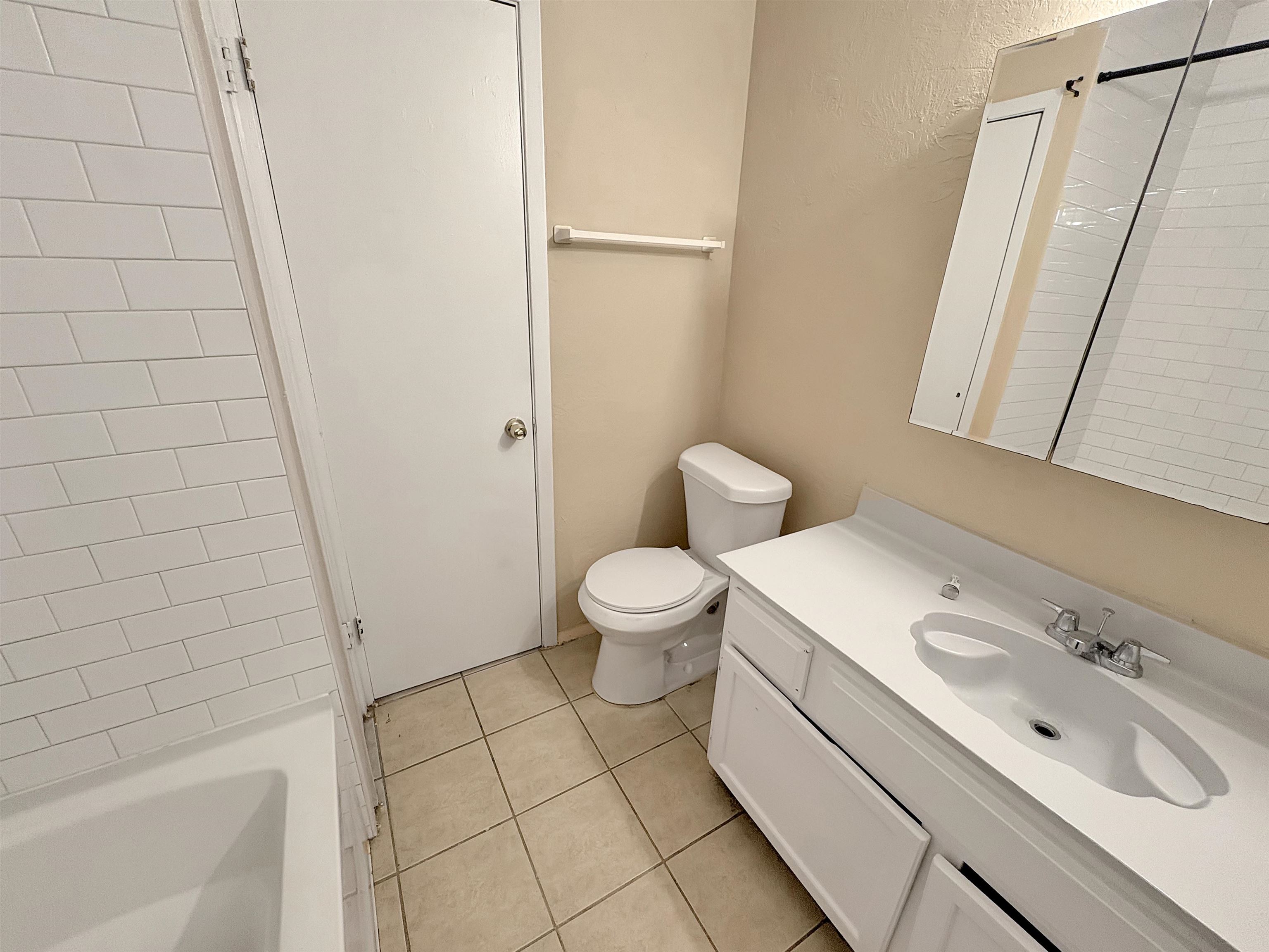 782 Pinchback Road, Unit D Beaumont, TX 77707 - Photo 7 of 13