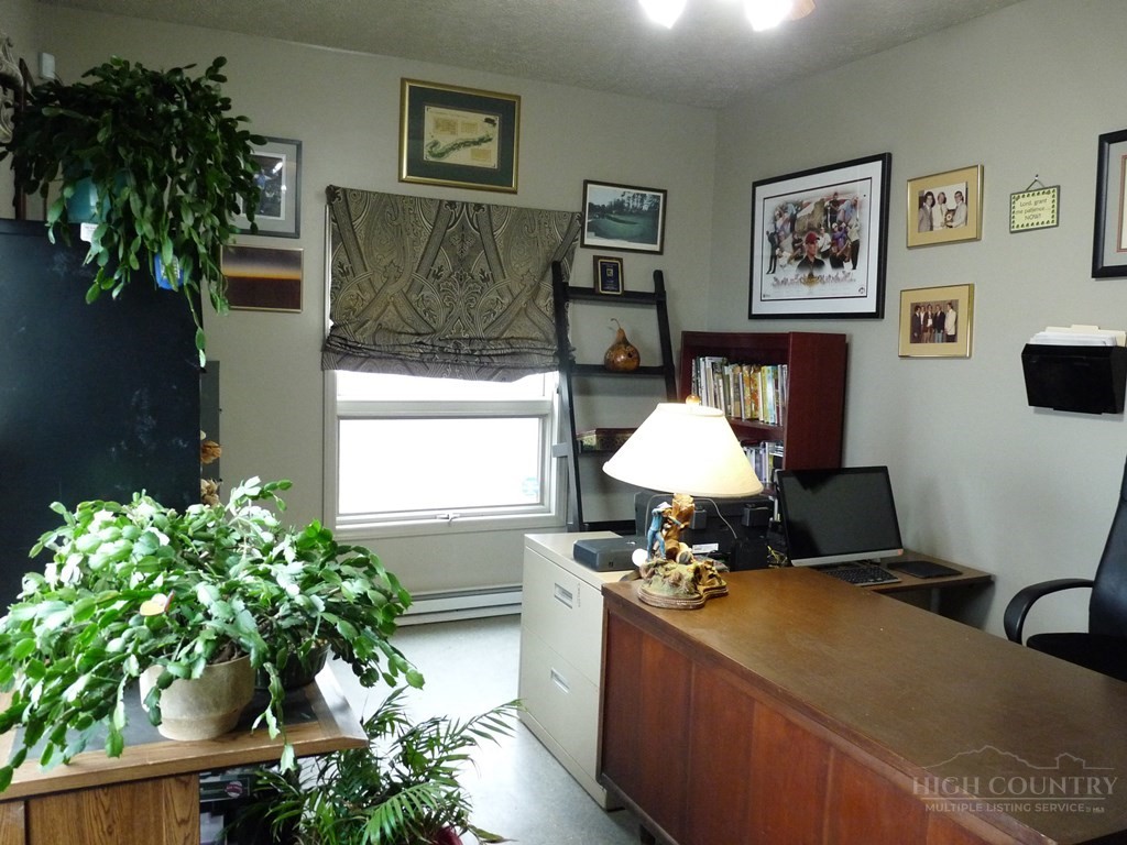 853 Cox Road Jefferson, NC 28640 - Photo 25 of 37 Gallery Image 25