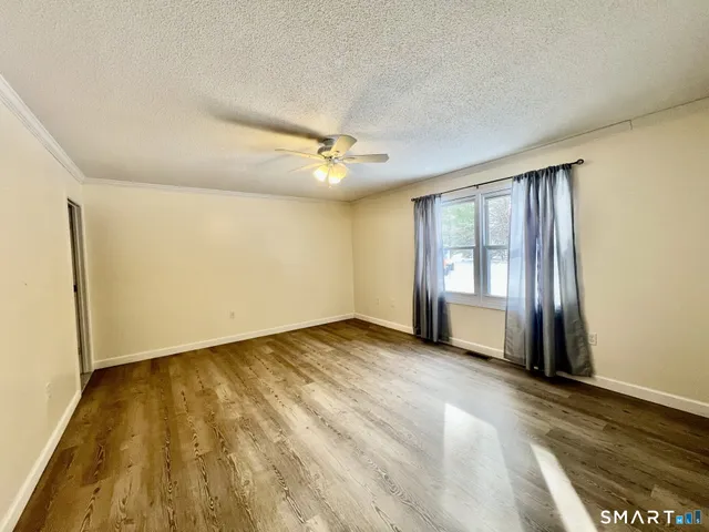 $1,800 | 505 Ashmead Cmns, Unit 505, Enfield, CT 06082