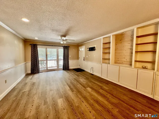 $1,800 | 505 Ashmead Cmns, Unit 505, Enfield, CT 06082