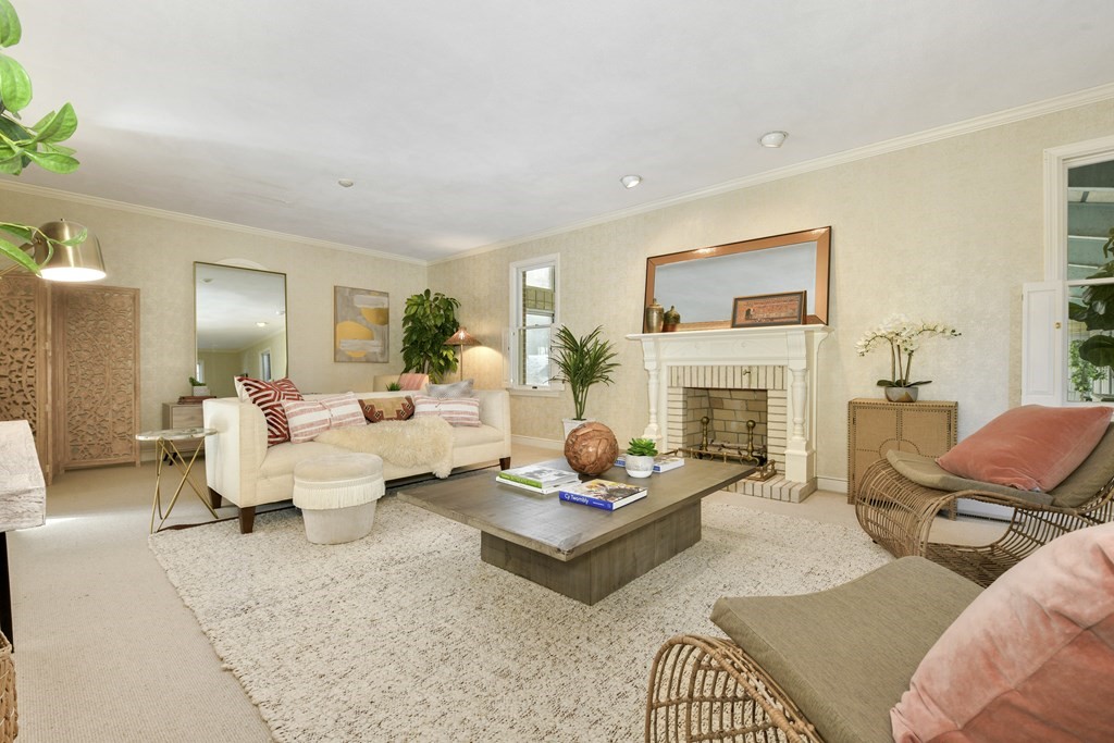 17 Philip Road Belmont, MA 02478 - Photo 4 of 22 Gallery Image 4